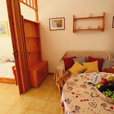 Сasa de vacaciones House Cecilia In *